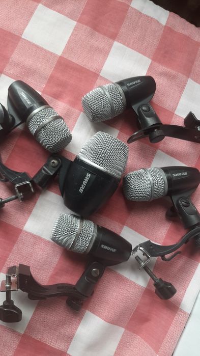Микроони за барабани SHURE с държачи