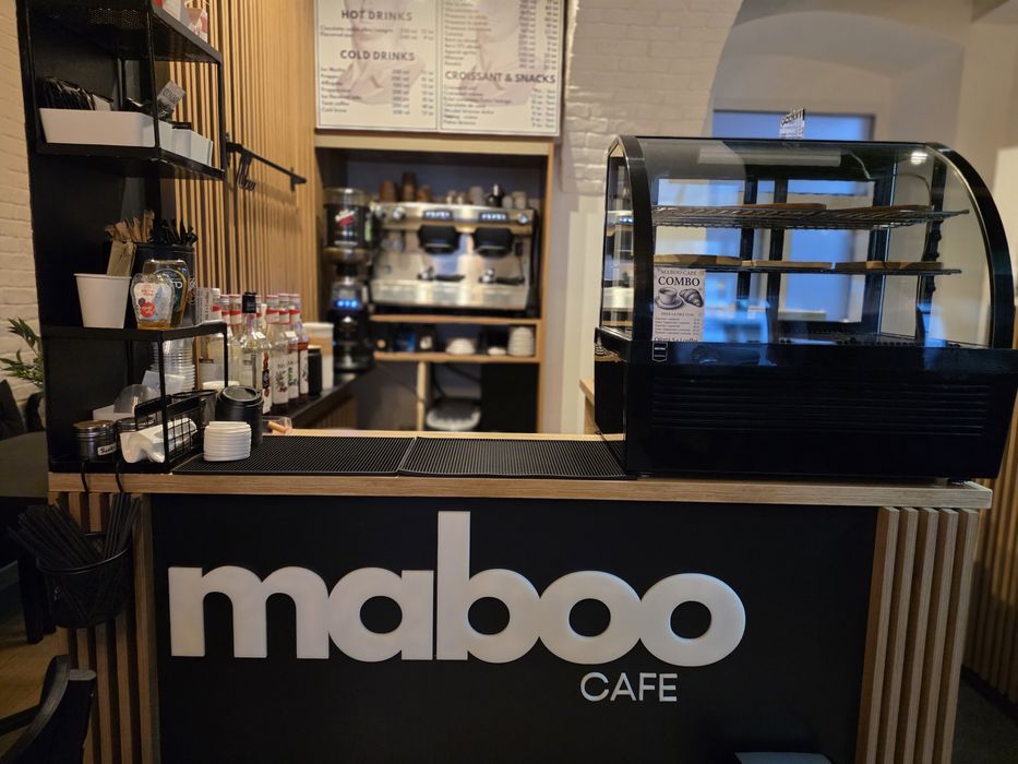 Afacere cafenea în centru Brasov - complet amenajată și funcțională