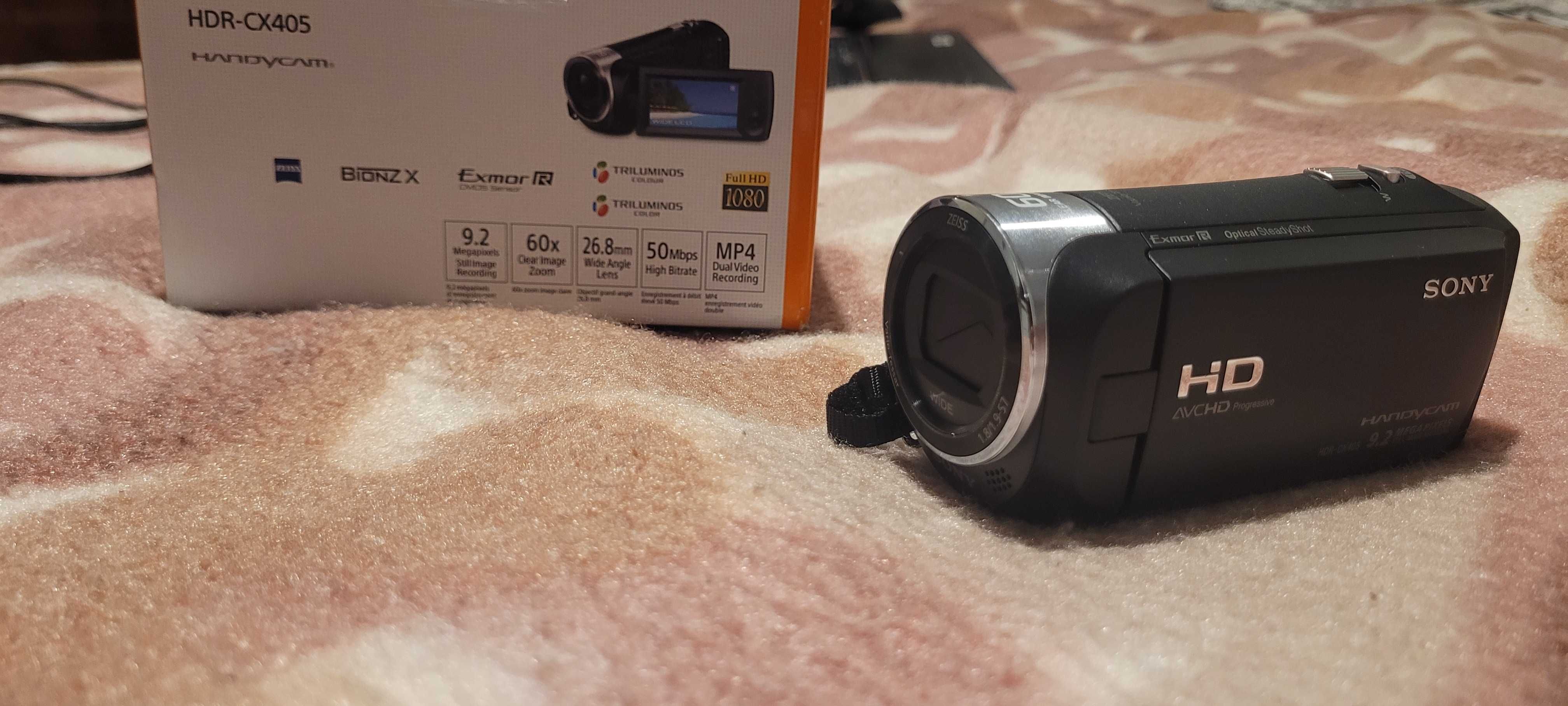 Цифрова видеокамера Sony HDR-CX405