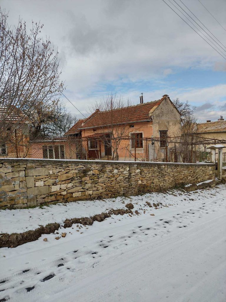 Продава се Къща в с. Старо село, Област Враца - 90 кв.м за 165 €/кв.м - Снимка #11