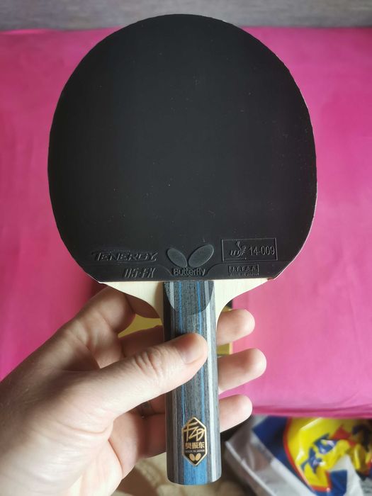 Vând paletă Butterfly  Fan Zhendong ALC