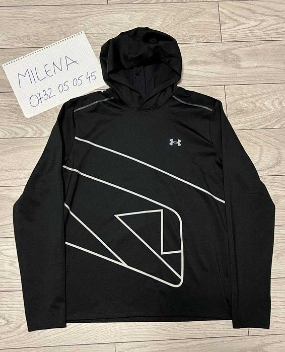 Hanorac negru 'Coldgear' Under Armour marimea XL