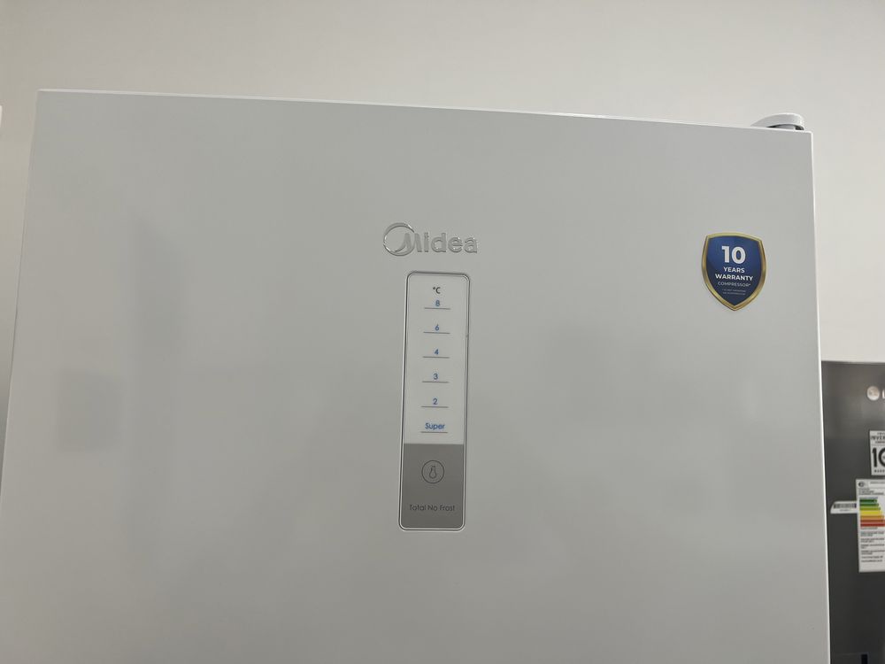 Холодильники Midea 489 010H  2 метр No Frost