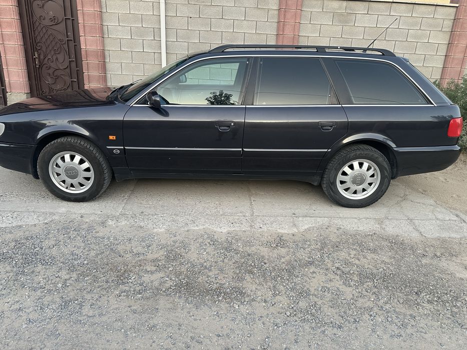 Ауди А6 универсал