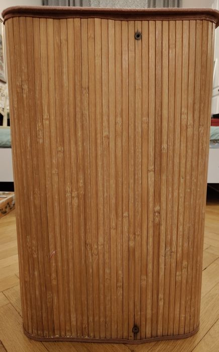 Отдам корзину для белья