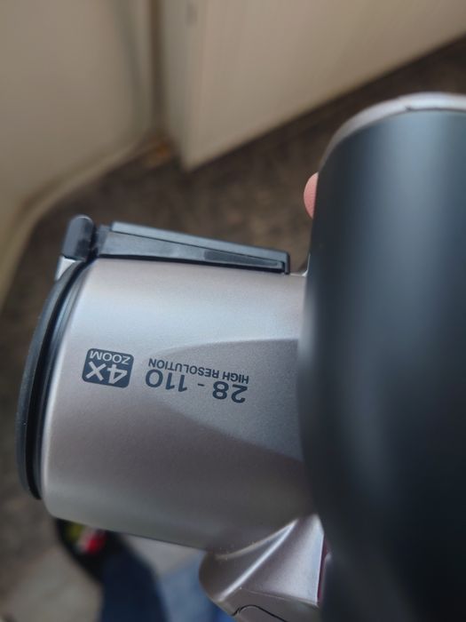 Compact Olympus IS200