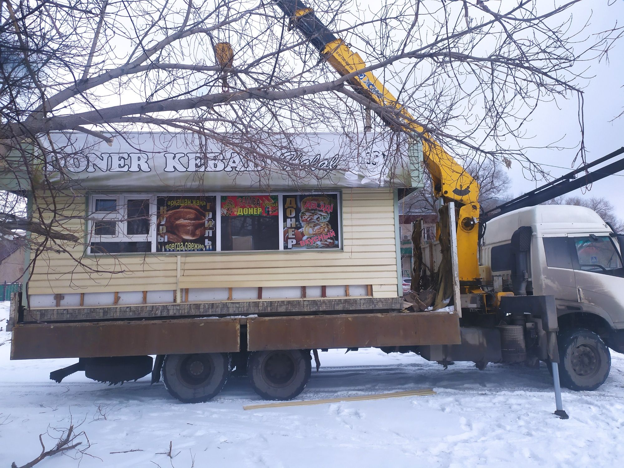 Манипулятор, услуги манипулятора, большой манипулятор