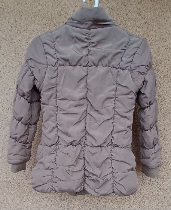 Детско зимно яке за момиче.