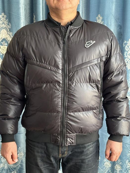 Продам куртку nike