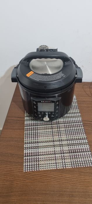 Multicooker Instant Pot Pro 6