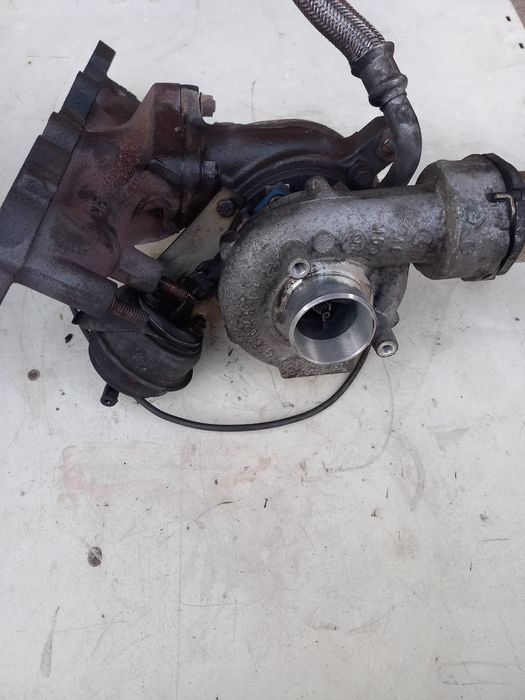 Турбо Audi A6 4F 2.0TDI BRE