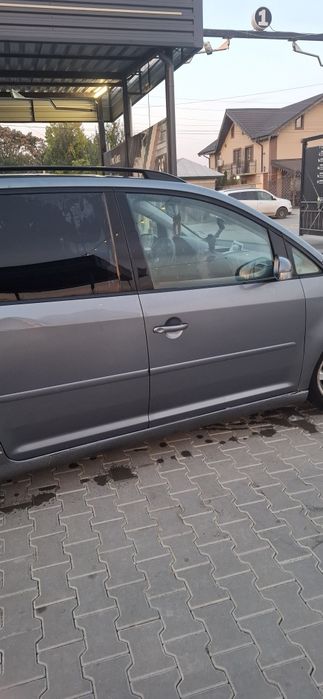 Vant vw touran in stare foarte buna