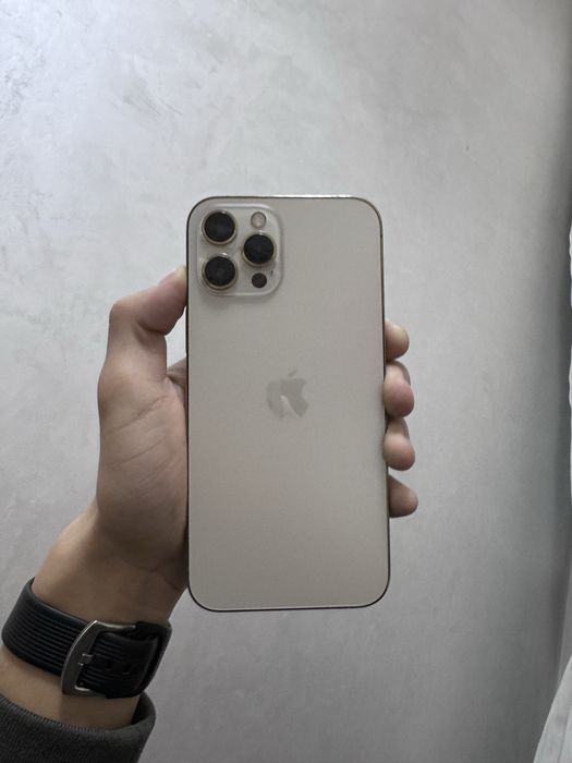 Айфон 12 про макс