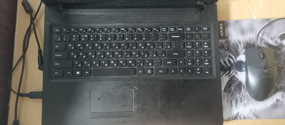 Продаю сломанную lenovo ideapad 100 15ibd