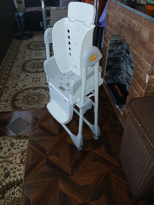 Детский стульчик для кормления,большой,удобный в использовании,удобный