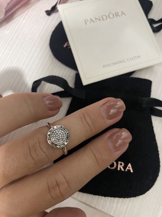 Продам оригинальное кольцо Pandora