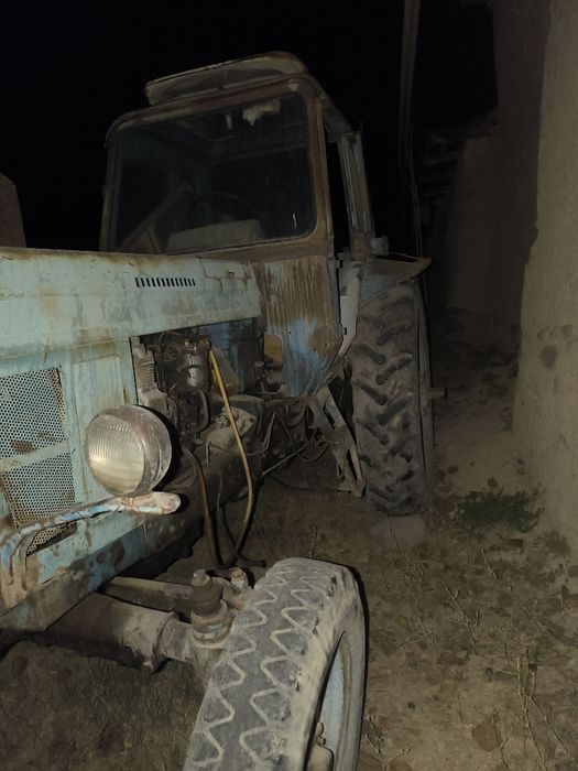 Mtz 80 traktor sotiladi