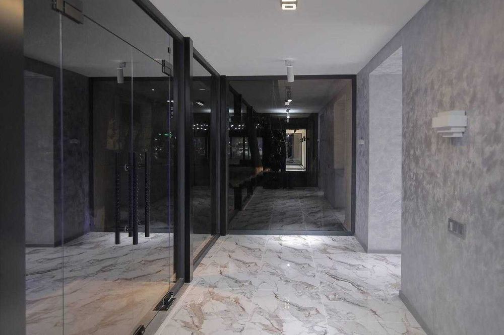 Продажа офиса вдоль дороги / ПедИнститут, Ресторан Джуманджи