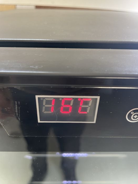 Frigider/ racitor bauturi