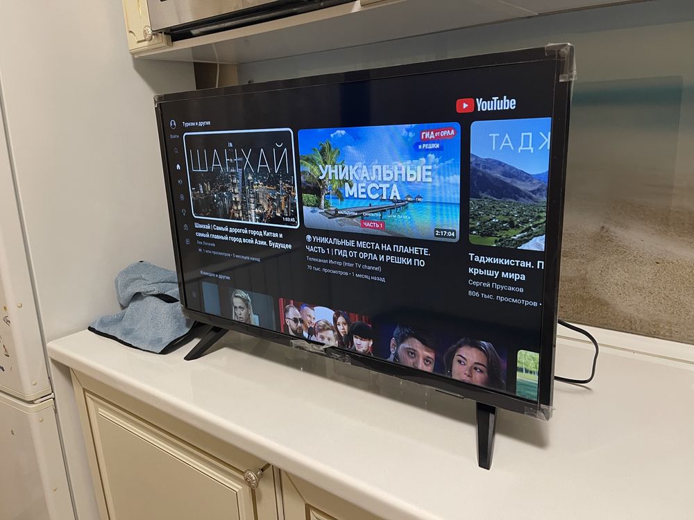 Продам Телевизор Philips почти новая Smart Tv