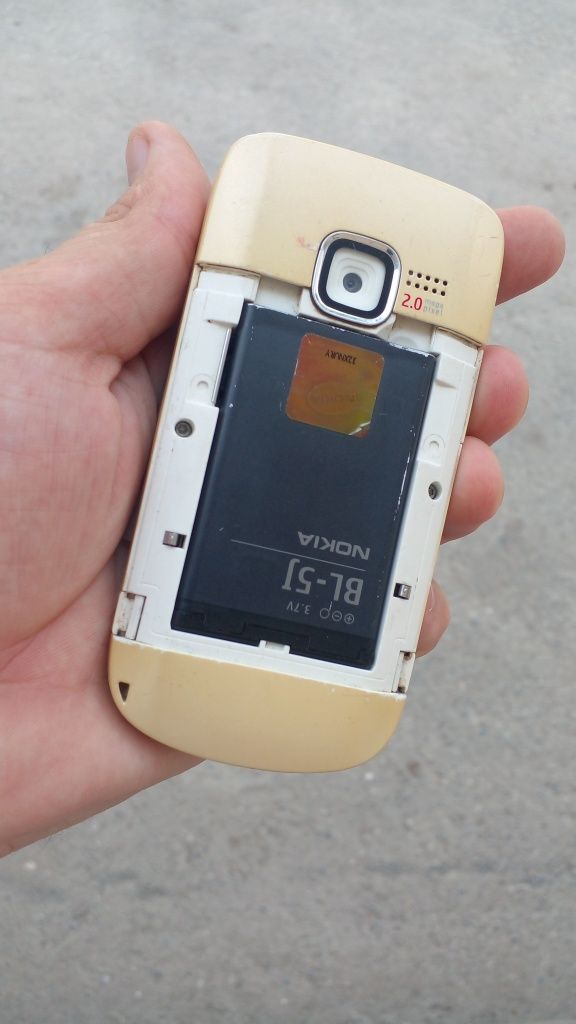 Nokia C3-00 sorladi uz imeya otkan