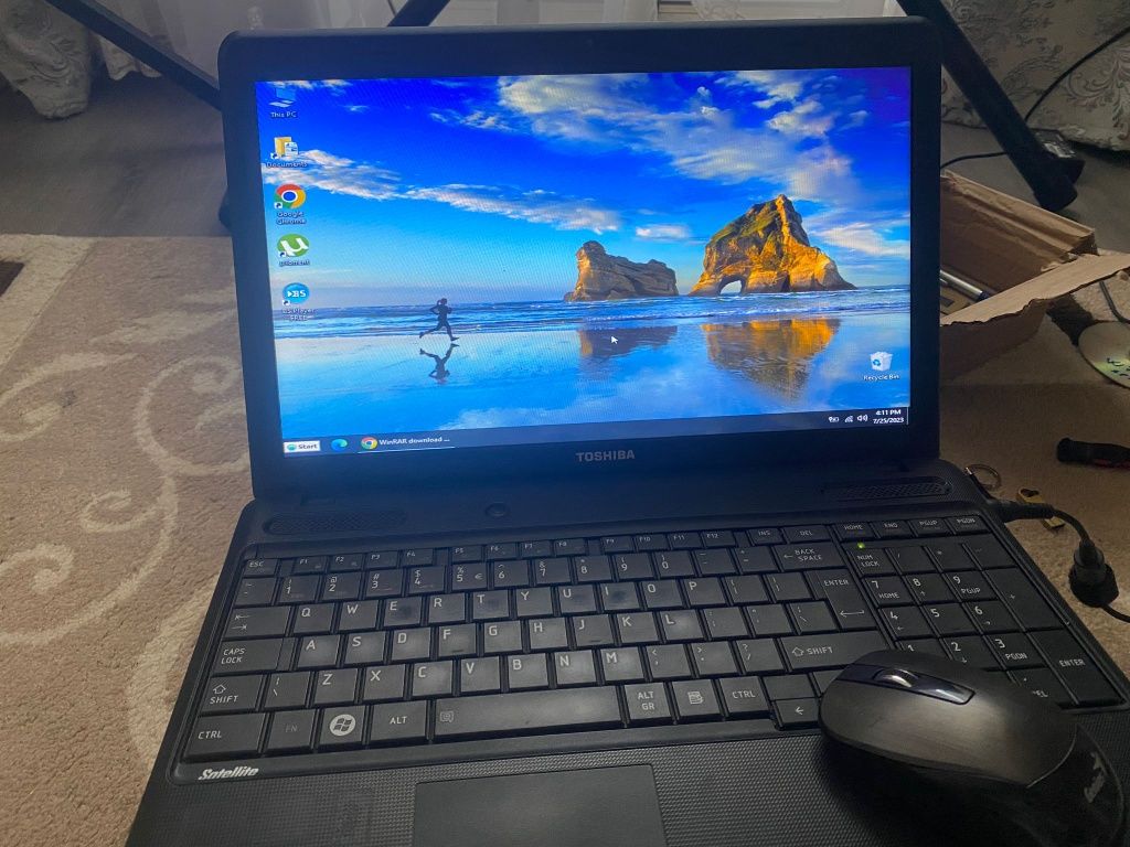 Laptop toshiba i5