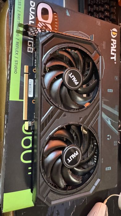 GeForce RTX 4060 Ti Dual 8GB