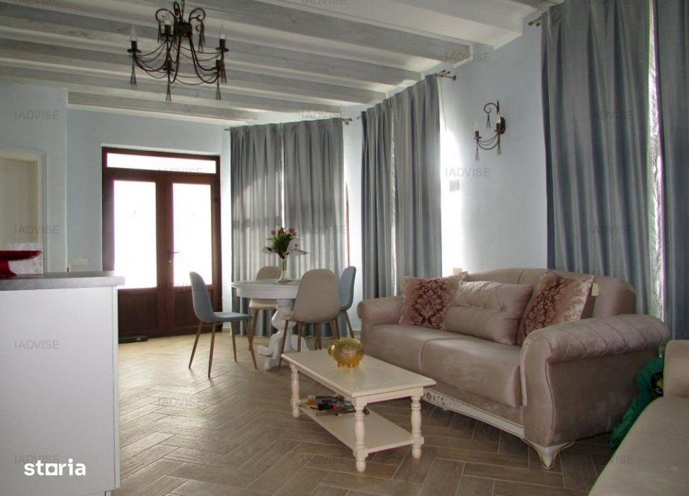 Casa superba utilata mobilata Rasnov, pretabila si pentru doua familii