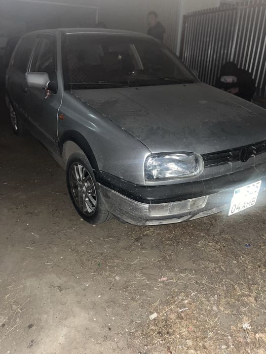 Голф машина жағдайы жақсы на ходу жүріп тұр!