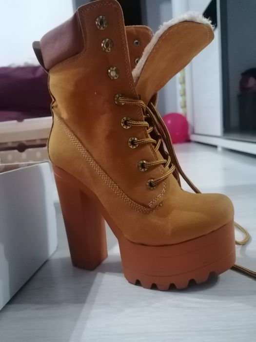 Ghete cu cu platforma