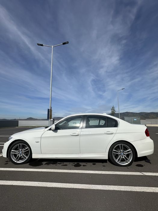 BMW E90 Lci 330d