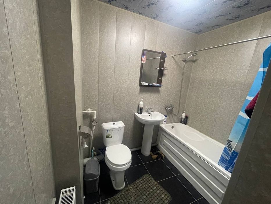 2 xona qilingan kvartira sotiladi