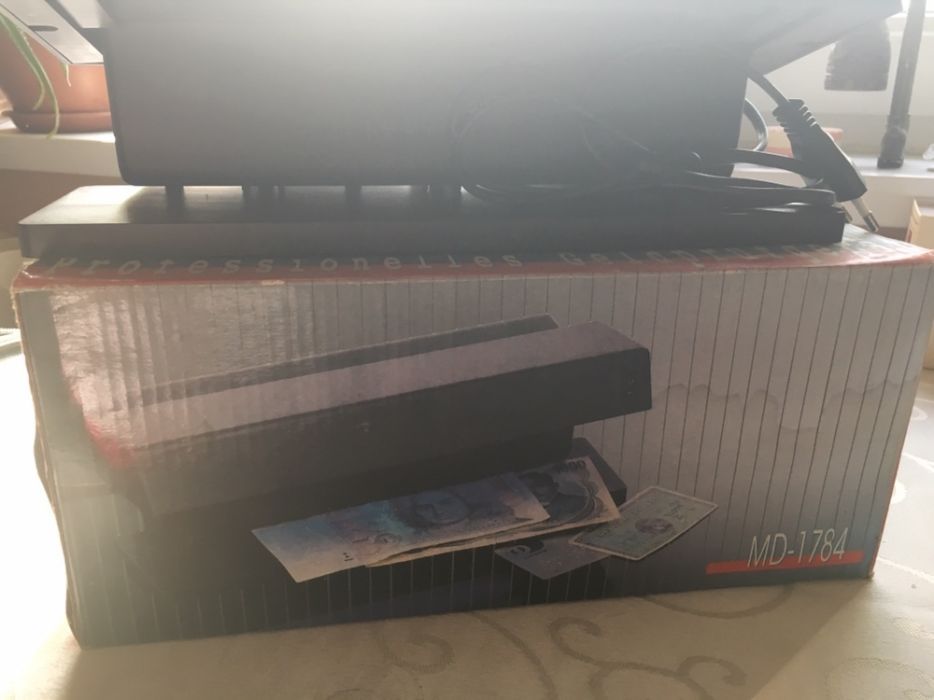 professional money detector