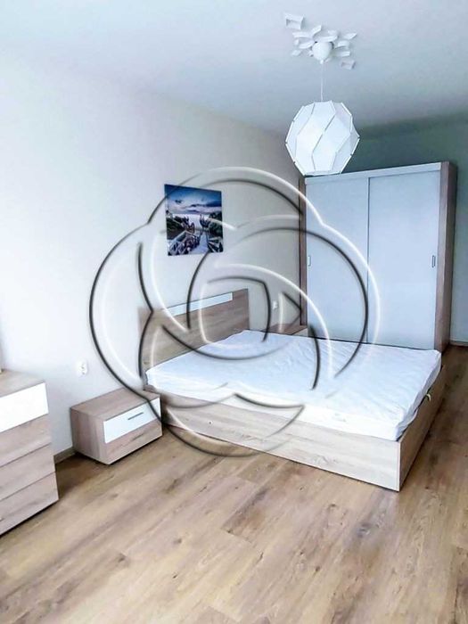 Дава се под наем Двустаен апартамент в София, Център - 72 кв.м за 600 € - Снимка #3