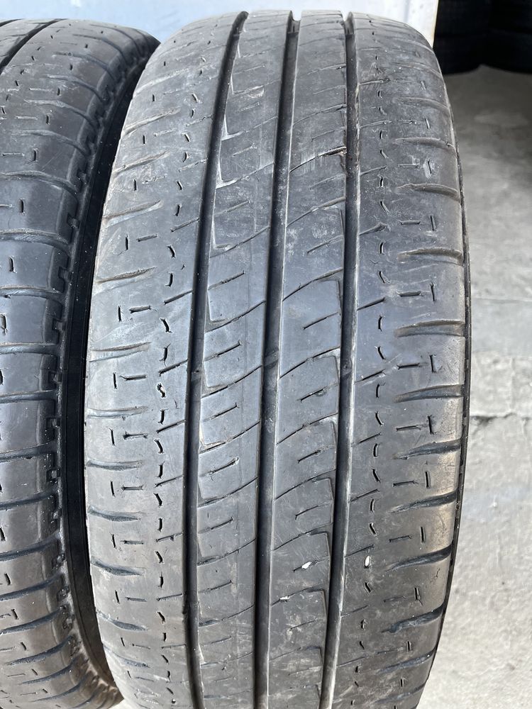 4 бр. гуми за бус 225/65/16C Michelin 4,5-5,5 mm DOT 1515