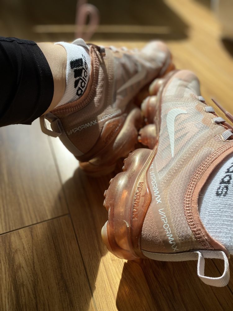 Adidași Nike VAPORMAX