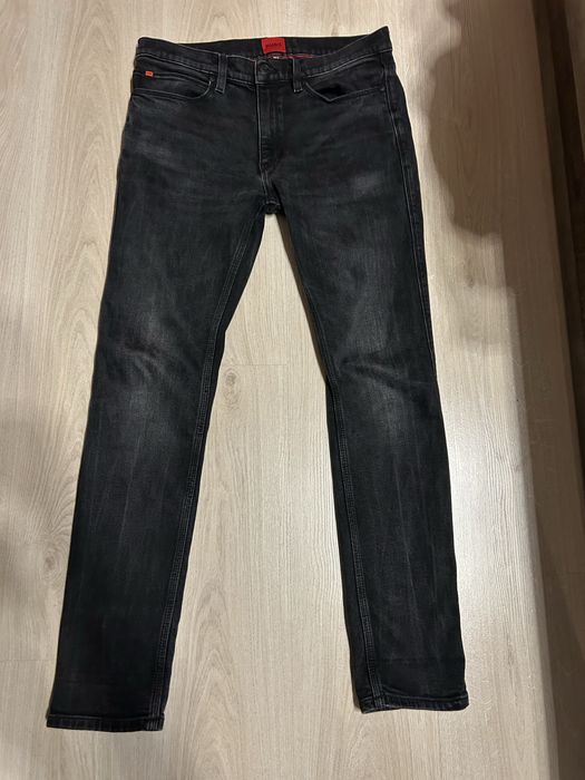 Черни Дънки Hugo Boss Extra Slim 30/32 КАТО НОВИ с YKK Ципове