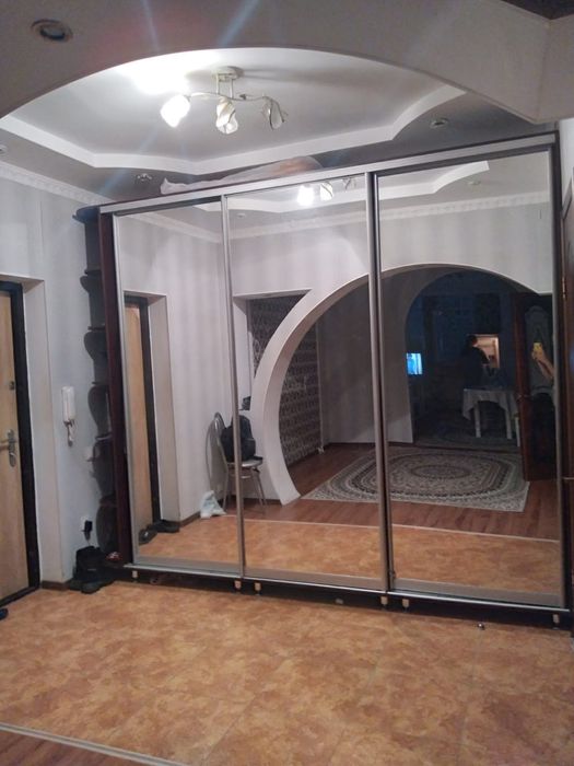 Шкаф  купе  сатылады