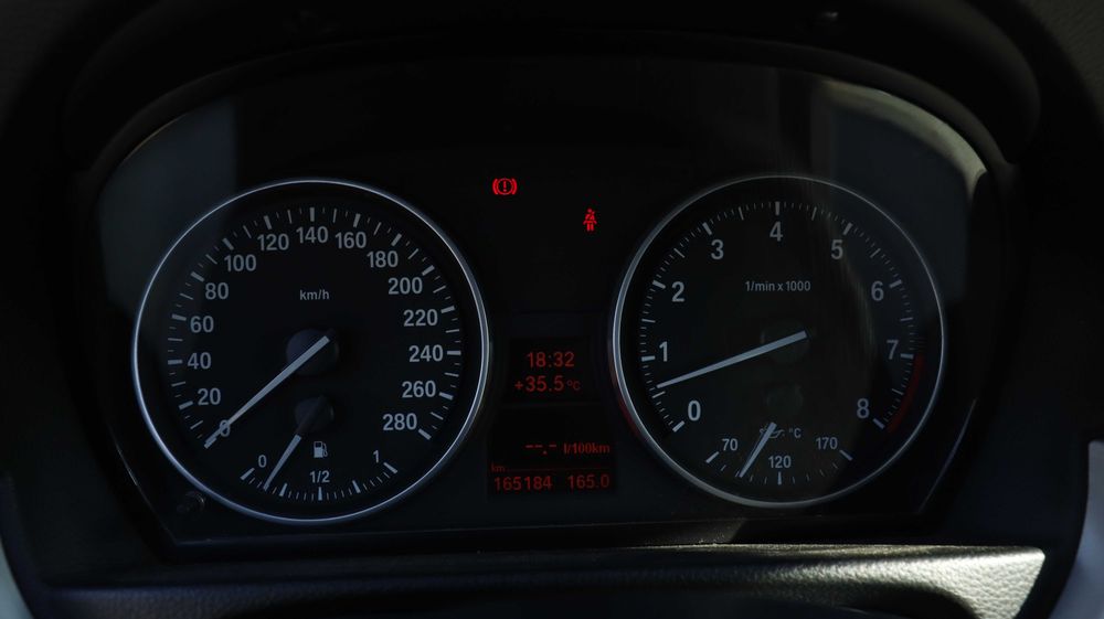 BMW E92, 325i manual