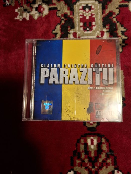 Paraziții Album Slalom Printre Cretini