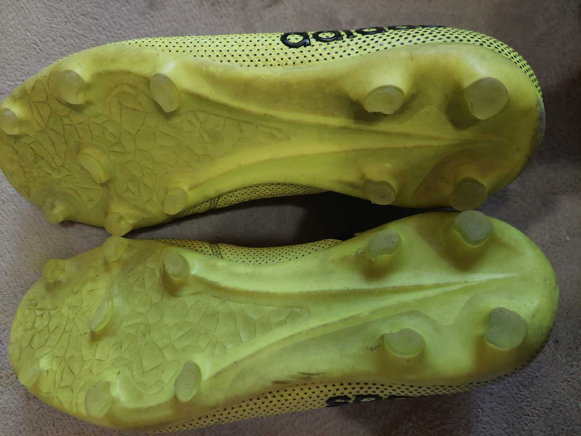 Бутонки за футбол adidas
