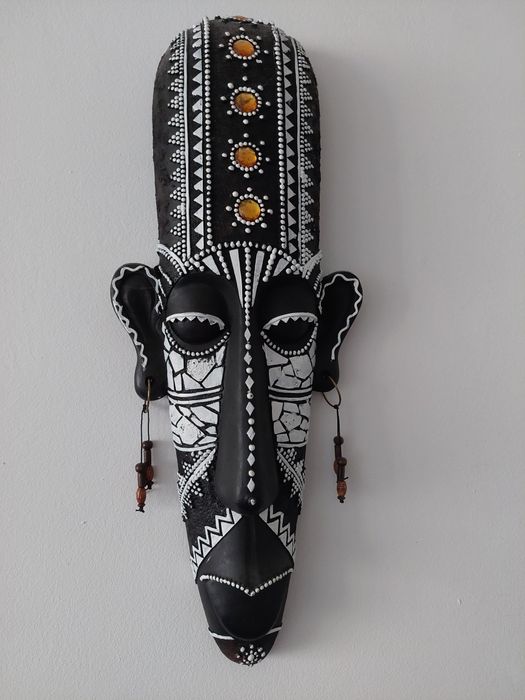 Măști africane de colecție