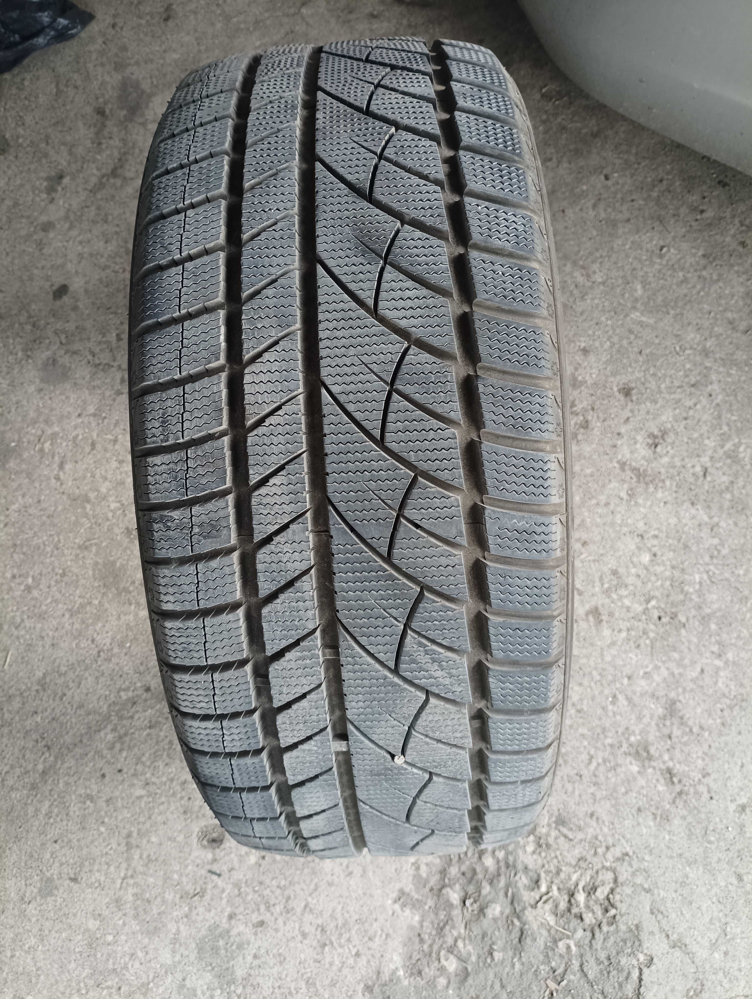 Зимни гуми Dot 2024г., размер 245/45/R18