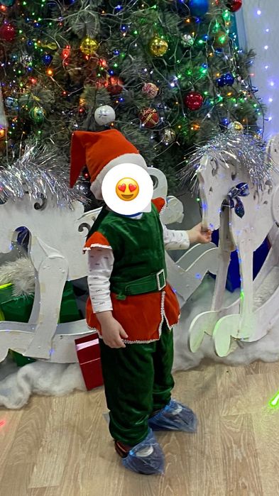 Продаю новогодние костюмы