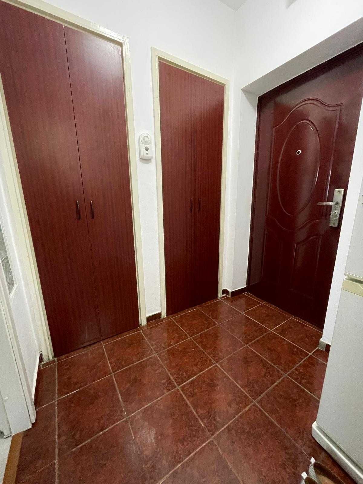 Apartament 2 camere Grădiște