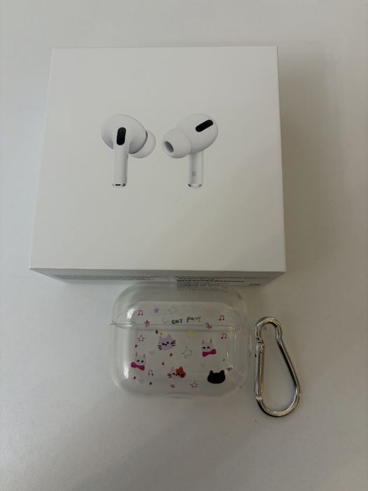 Наушники AirPods Pro