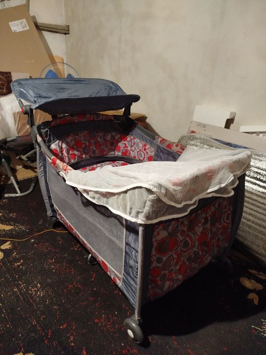 Детский манеж (Эмираты), до 3–4 лет, б/у, как новый