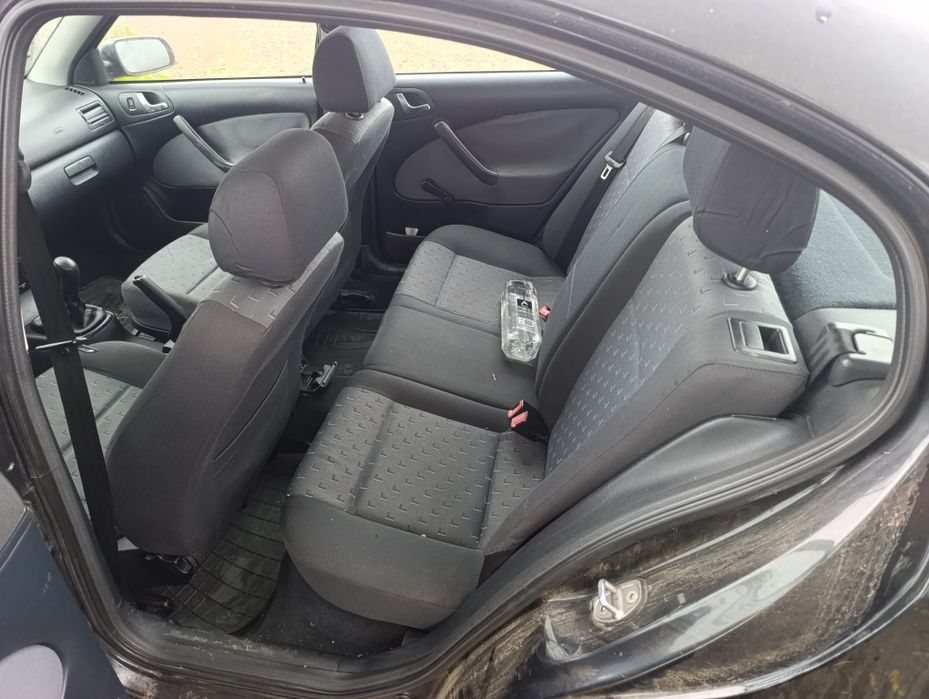 skoda octavia 1 1.6 benzina