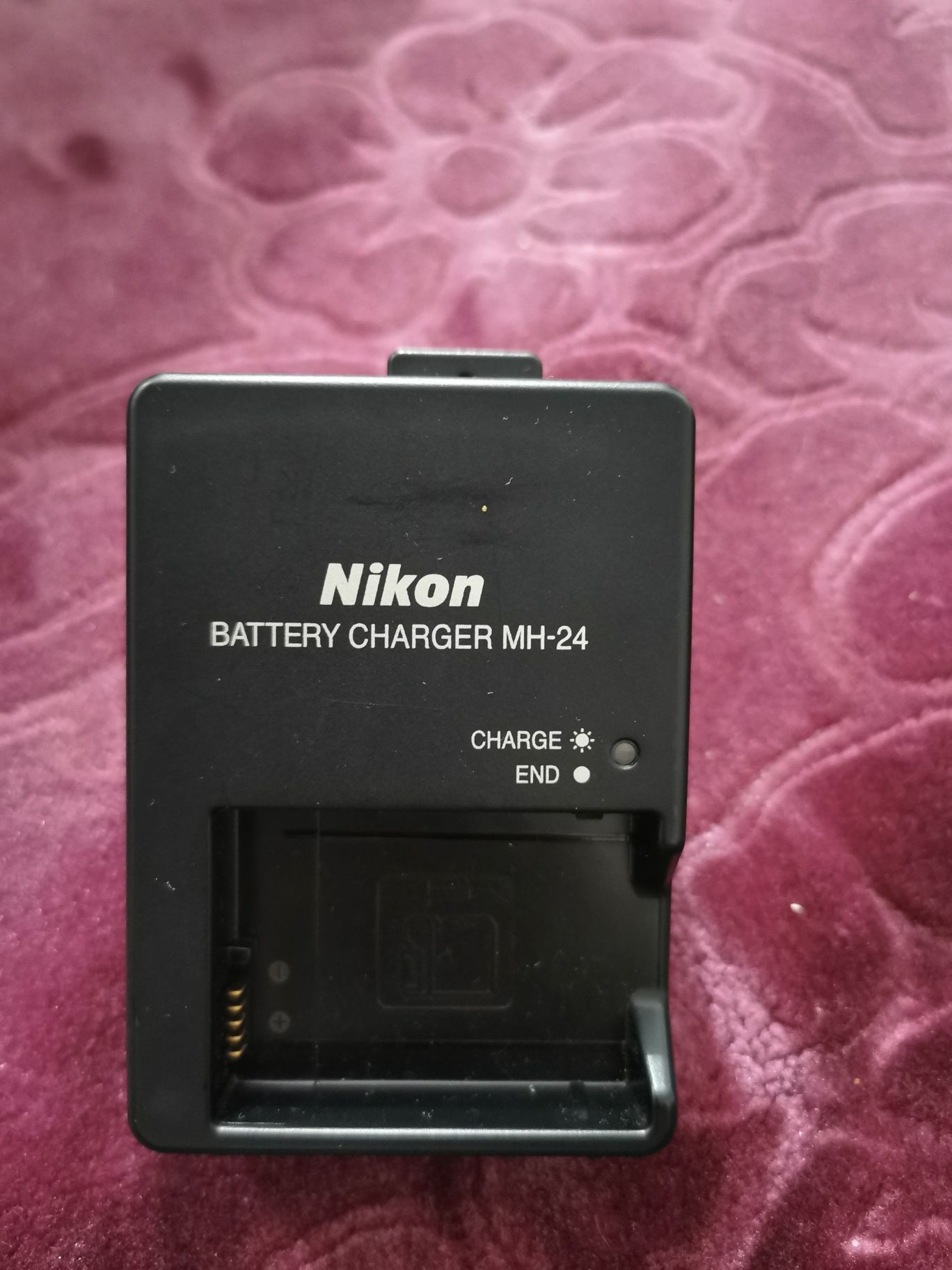 Nikon d3100 cu obiectiv