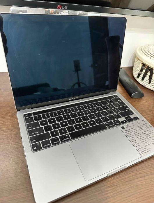 Macbook Pro 13-inch M1 2020 8/256GB